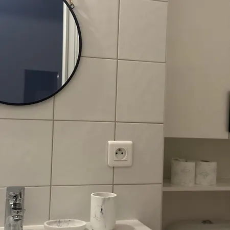 Lumineux Et Cosy Au Coeur De La Ajaccio (Corsica)